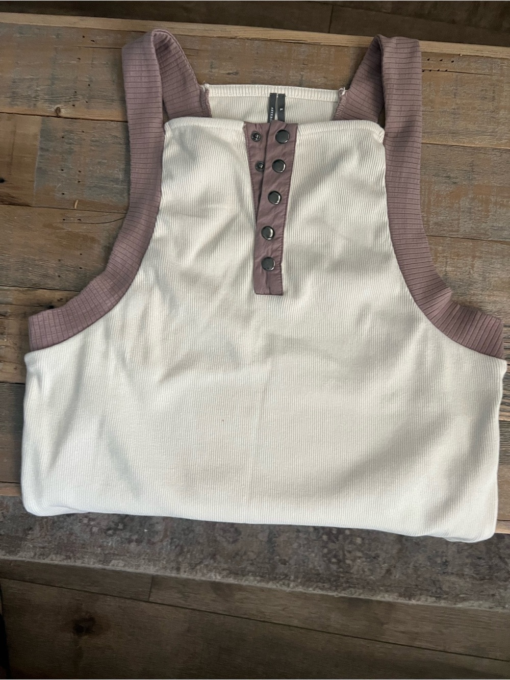 Anthropologie Cream Ribbed Tank with Mauve Trim and Snap Placket